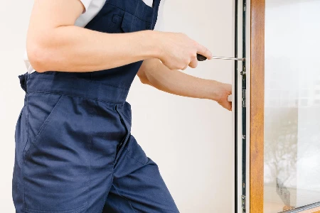 Commercial Glass Door Repair in Country Club