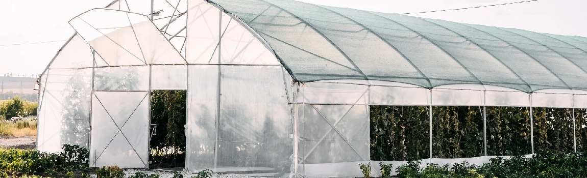Safe And Reliable Glass Greenhouse in Country Club